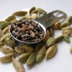 Cardamomo entero